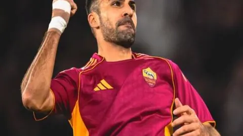 NBA常规赛：灰熊139-137惊险击败太阳，战至第四节